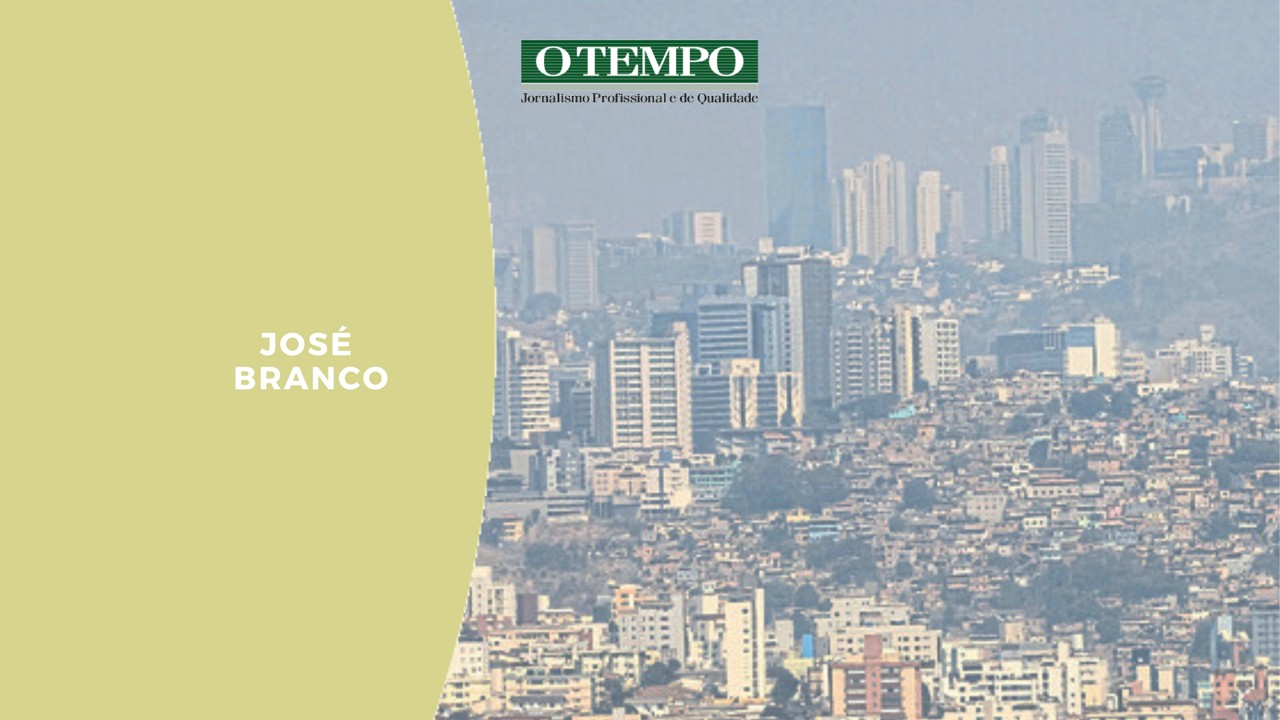 Vista geral da fuligem de vegetação queimada sobre Belo Horizonte