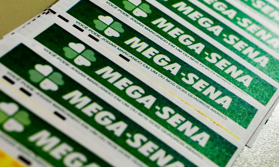 O valor da aposta na Mega-Sena é de R$ 6 desde o início de julho