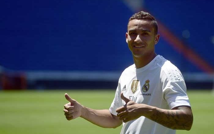 Danilo, do Flamengo: um dos "rodados" do Mundial, com agem por cinco clubes do torneio no currículo. (Foto: AFP PHOTO)