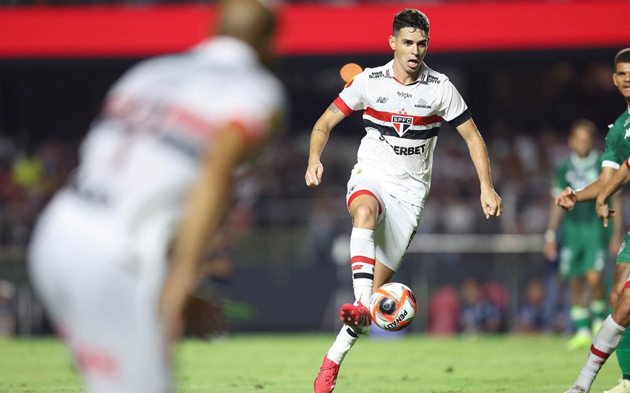 Oscar teve boa atuação em seu primeiro jogo oficial pelo São Paulo em 2025. (Foto: Rubens Chiri e Paulo Pinto/Saopaulofc.net)