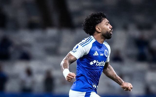 Atacante Gabigol já marcou 14 gols contra o Palmeiras (Foto: Gustavo Aleixo/Cruzeiro)