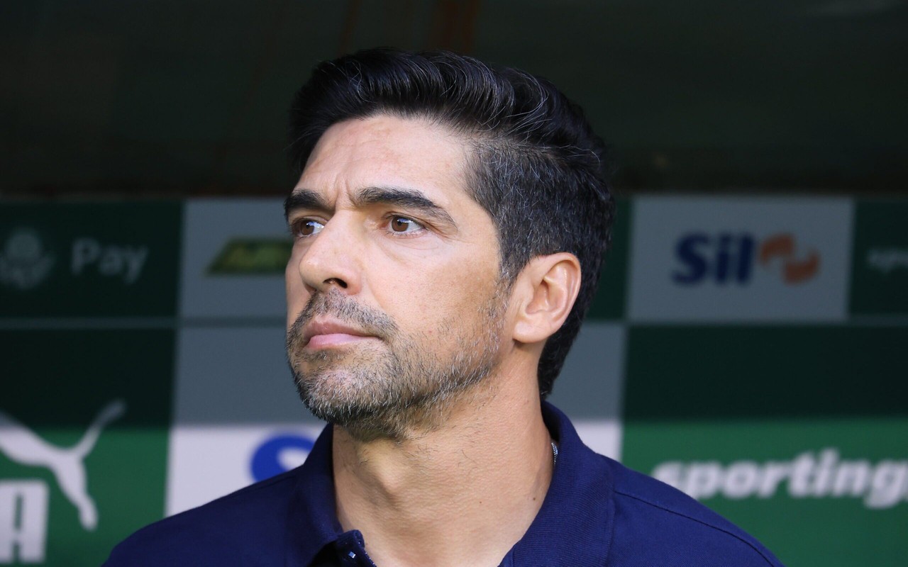 Abel Ferreira pode ficar fora do mata-mata do Paulistão pela 1ª vez (Foto: Marcello Zambrana/AGIF)