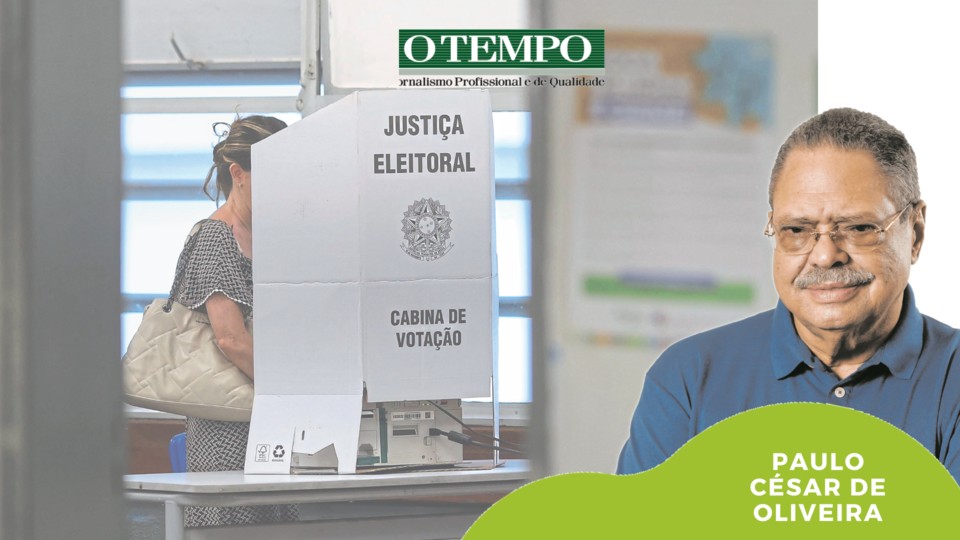 Eleitora vota em seção em Belo Horizonte