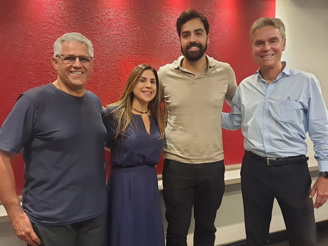 O diretor do Grupo NS Participações e Investimentos, Emílio Brandi; a diretora do Botânico Shopping, Ana Carolina Felix;  o diretor da Casa do Sol, Pedro Guerra e o diretor da Valore Imóveis, Flávio Galizzi

