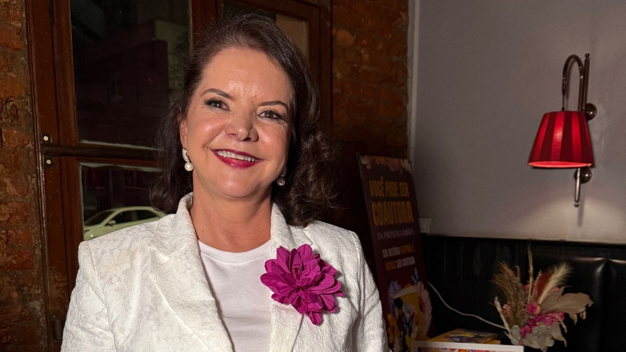 No lançamento do livro “Mulheres que Transformam Vidas - Histórias inspiradoras de mulheres empreendedoras”, no restaurante Parrilla Savassi, Hélida Mendonça, uma das 26 autoras e cofundadora do sucesso Forno de Minas