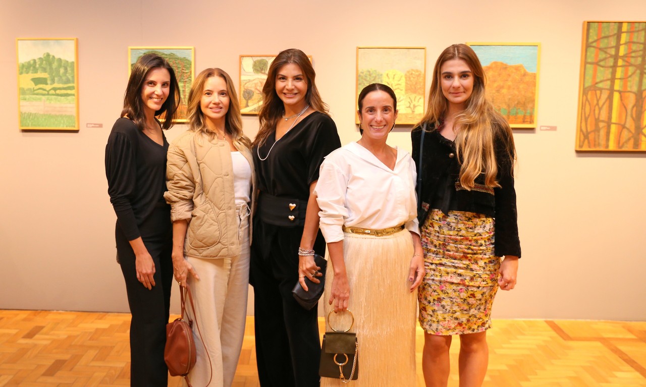 No Museu Inimá de Paula, Nathália Faria, Fernanda Matos, Rafaela Nejm, Virginia Geo e Barbara Bonissen 
