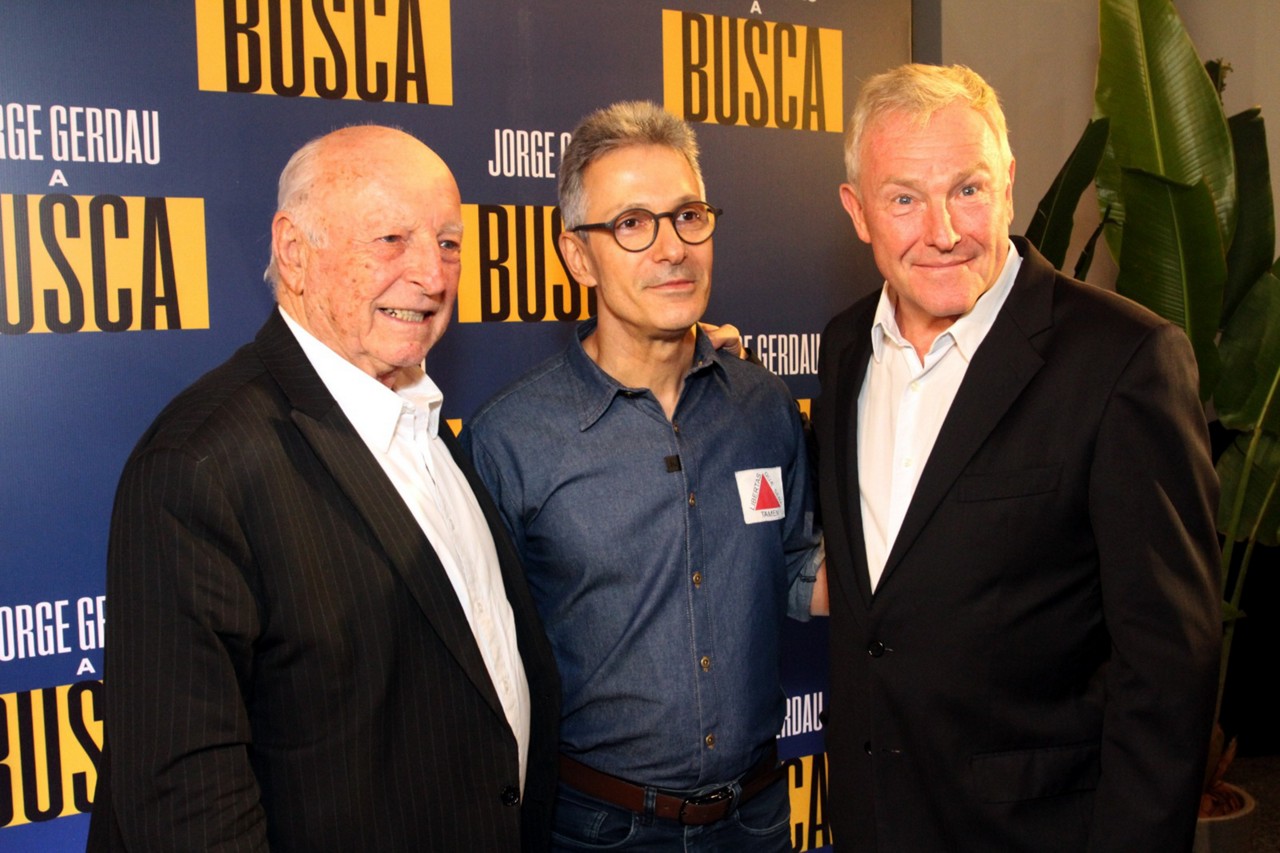 No lançamento do livro de Jorge Gerdau, "A Busca", no Museu das Minas e do Metal Gerdau, na Praça da Liberdade, o governador de Minas, Romeu Zema Neto, ladeado pelo autor e por Caco Gerdau 
