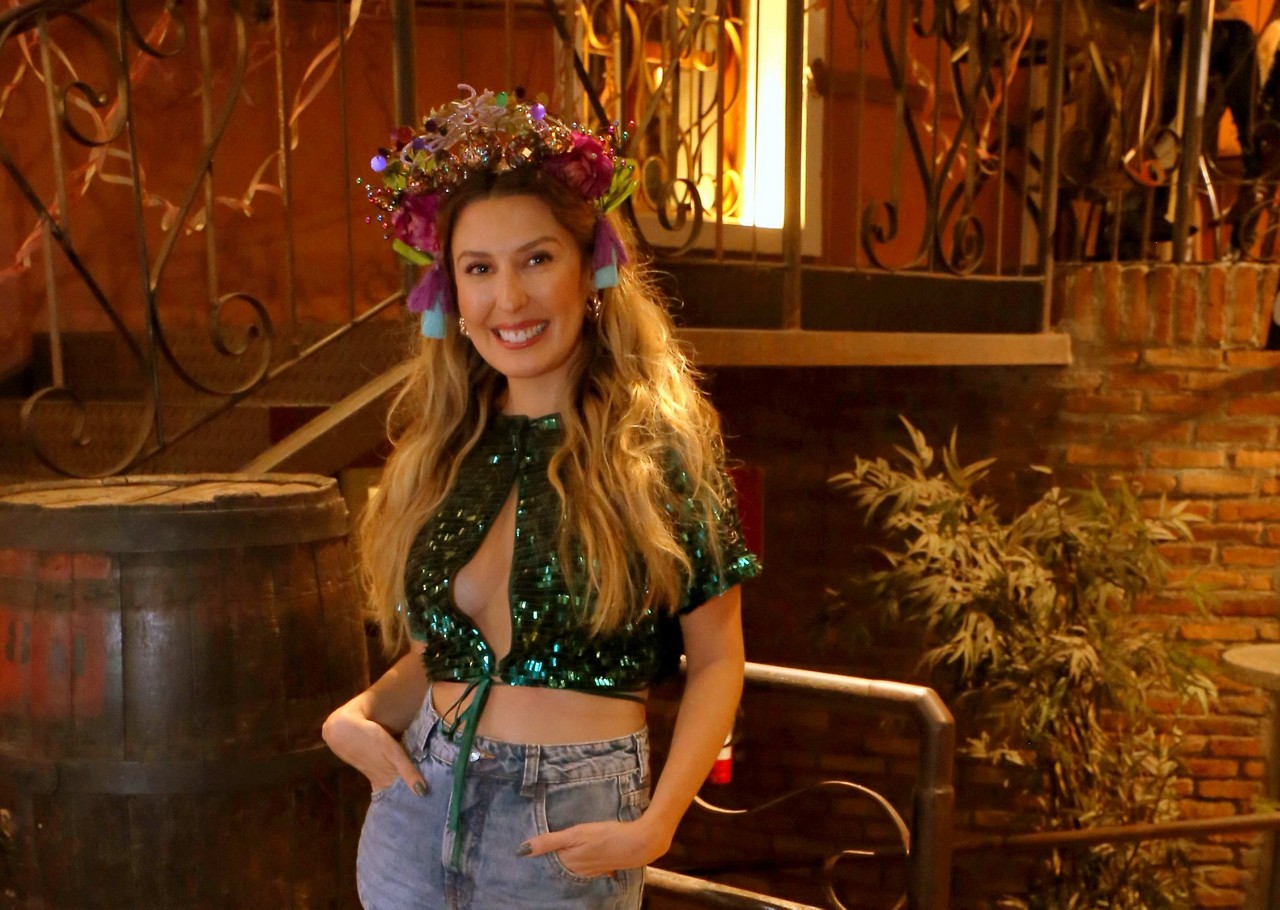 É carnaval, com muita saúde e Ana Rodrigues