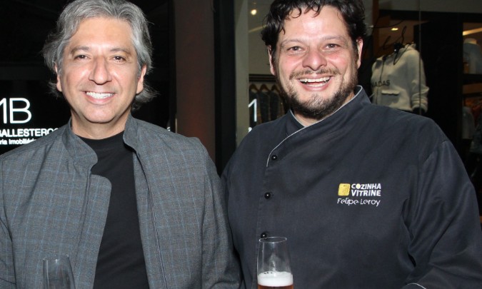 Na inauguração da filial, Mafuz Imóveis de Luxo, em Lourdes, Fernando Mafuz e o chef, Felipe Leroy
