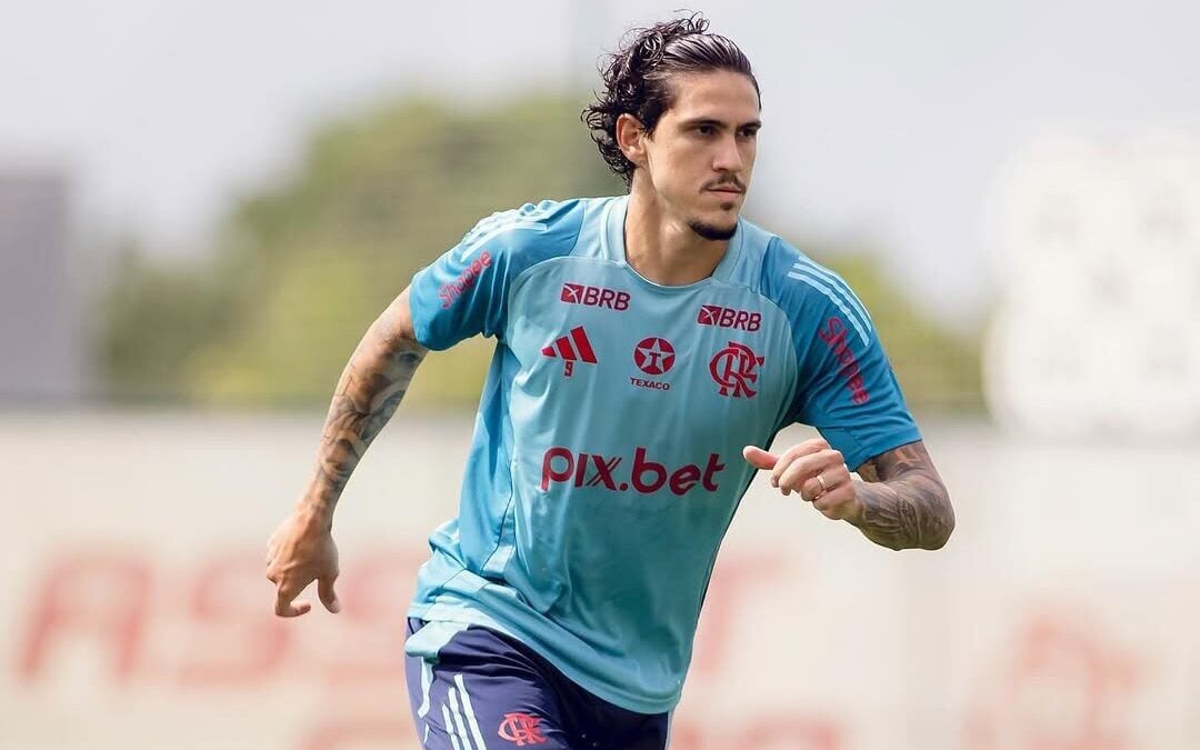 Pedro em treino do Flamengo (Foto: Gilvan de Souza/ Flamengo)