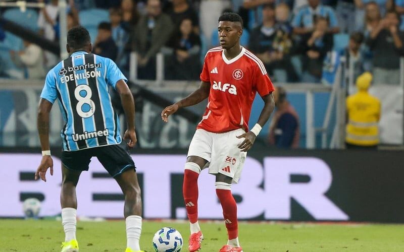 Grenal terminou empatado em 1 a 1 no Brasileirão (Foto: Ricardo Duarte/Internacional)