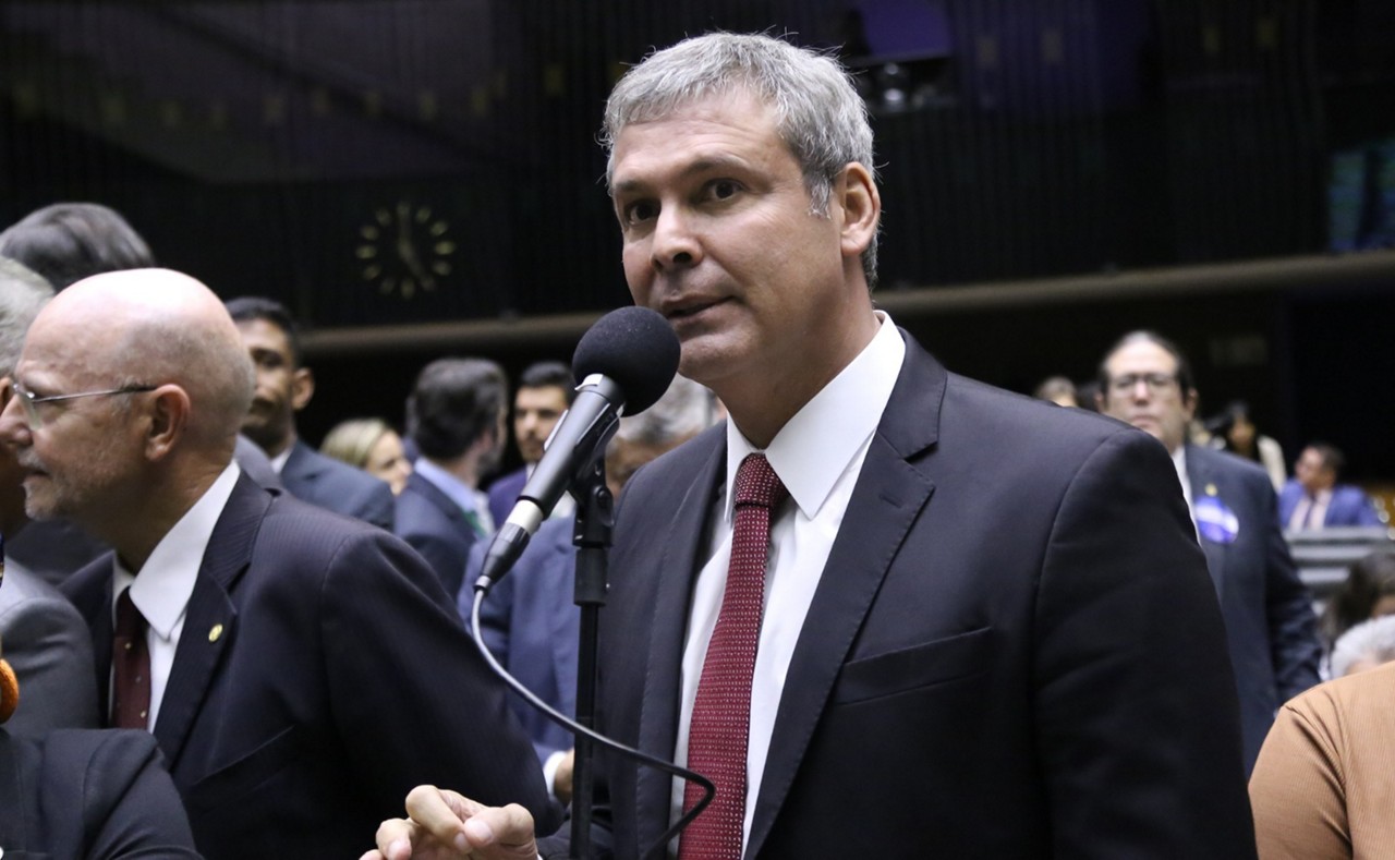 Lindbergh Farias é líder do PT na Câmara dos Deputados