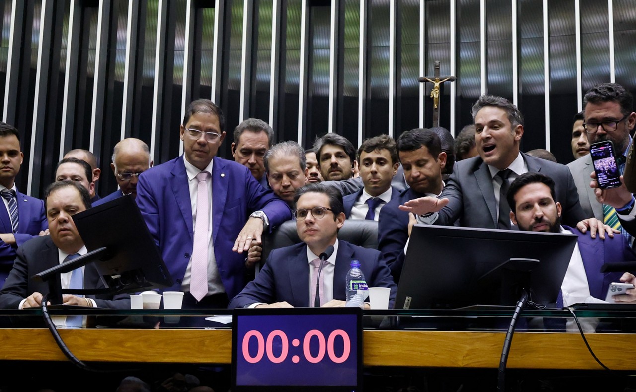 Fim da obstrução do plenário da Câmara dos Deputados aconteceu após acordo com intervenção do ex-presidente Arthur Lira (PP-AL)