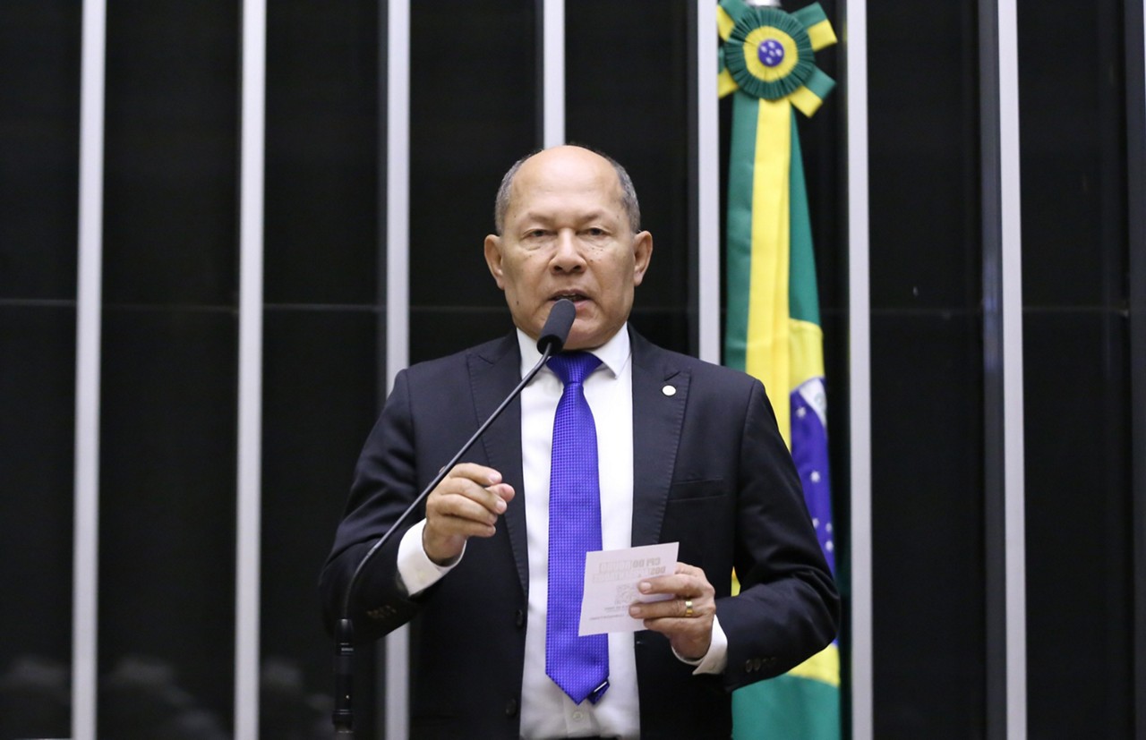 Deputado Coronel Chrisóstomo (PL-RO) propôs instalação de CPI para investigar os descontos irregulares no INSS