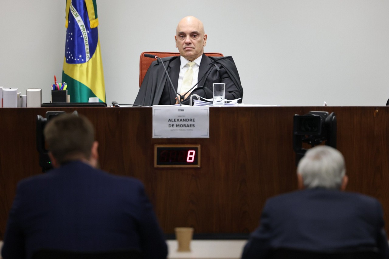 Ministro Alexandre de Moraes determinou abertura de inquérito sobre atuação de Eduardo Bolsonaro nos Estados Unidos