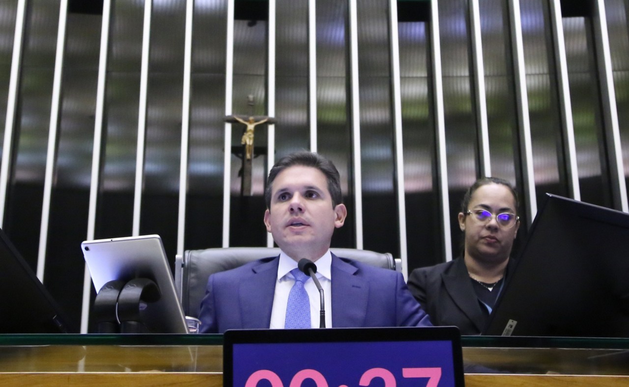 O presidente da Câmara, Hugo Motta, ainda não indicou quando instalará a comissão especial
