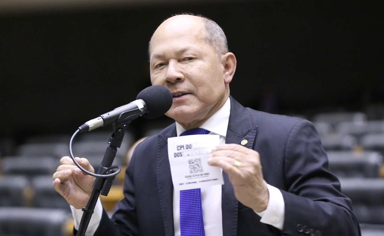 Deputado Coronel Chrisóstomo (PL-RO) protocolou pedido de instalação da CPI nesta quarta-feira (30); oposição avalia instalação de CPMI para dar celeridade à investigação