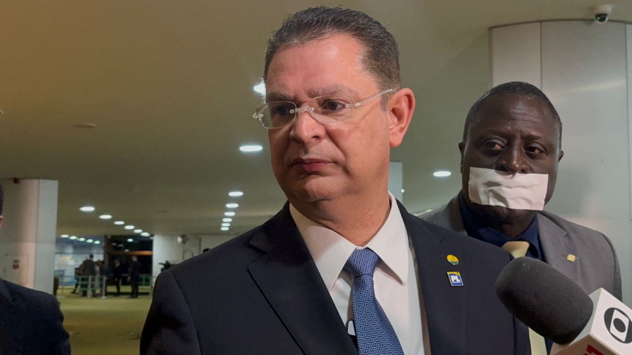 Líder do PL, deputado Sóstenes Cavalcante (RJ), declarou que não há previsão para desobstrução dos plenários do Congresso Nacional