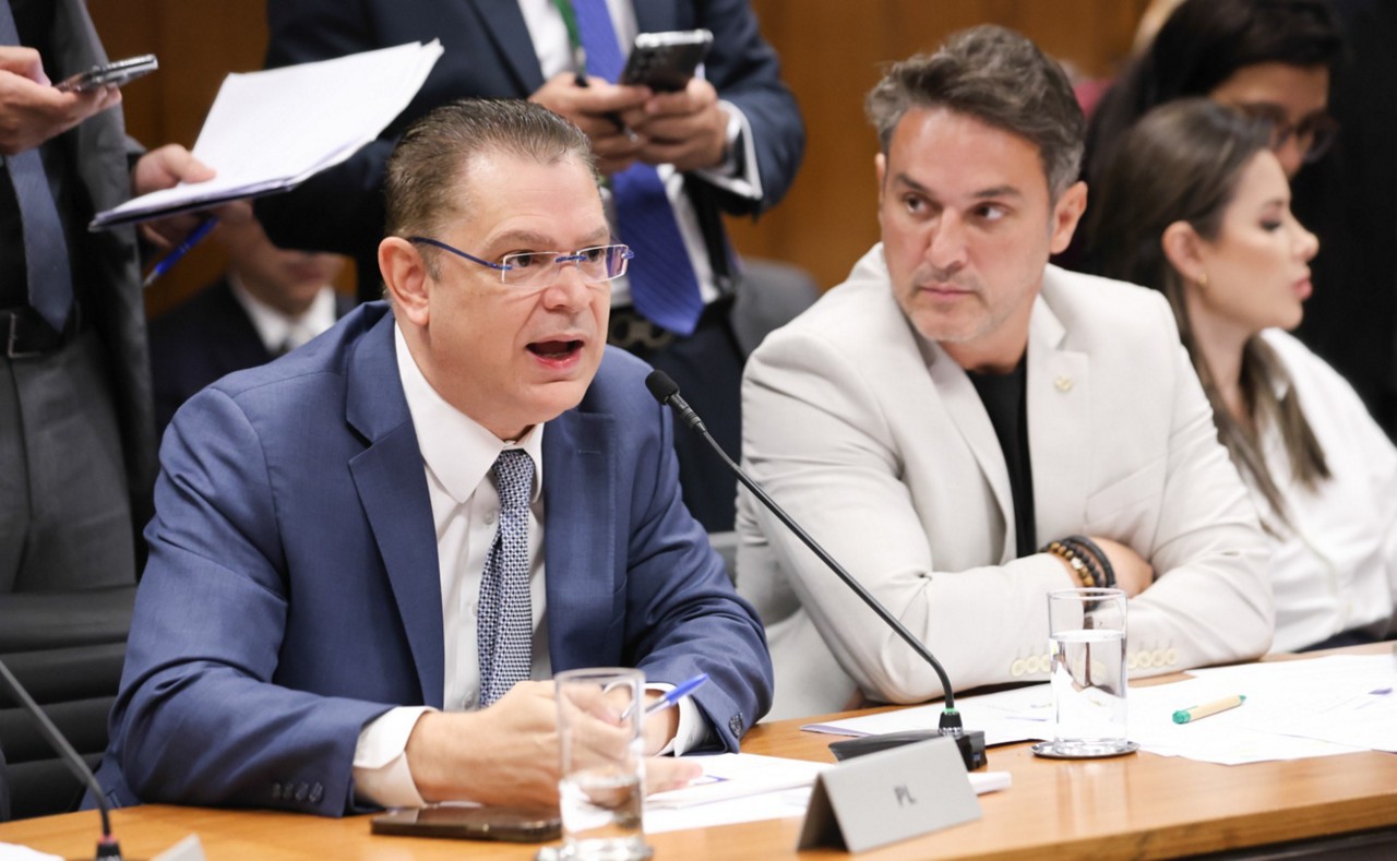 Ofensiva pela aprovação da anistia é comandada pelo líder do PL, Sóstenes Cavalcante (RJ), e pelo líder da oposição, Zucco (PL-RS)