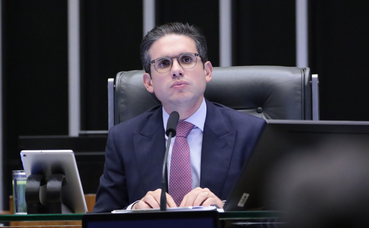 Presidente Hugo Motta (Republicanos-PB), da Câmara dos Deputados, conversou com vice-presidente Geraldo Alckmin sobre impactos do tarifaço de Trump na economia brasileira