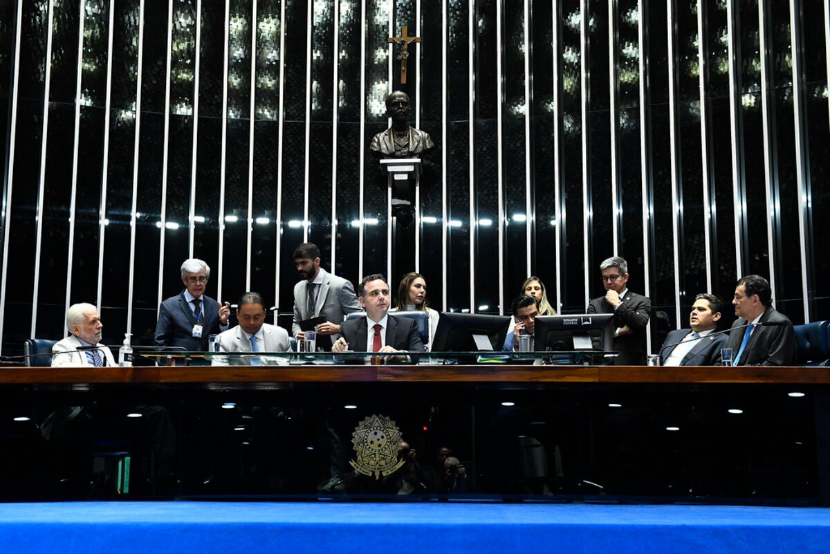 Eleição que definirá o novo presidente do Senado Federal e a composição da mesa diretora acontecerá no sábado (1º)