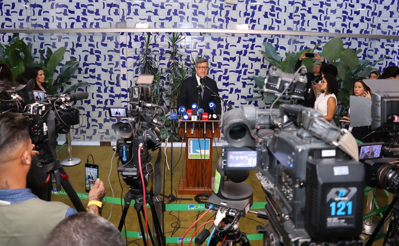 Deputado Danilo Forte (União Brasil-CE) é o relator do Projeto de Lei (PL) que libera os restos a pagar; parecer foi protocolado na Câmara dos Deputados nesta terça-feira (11)