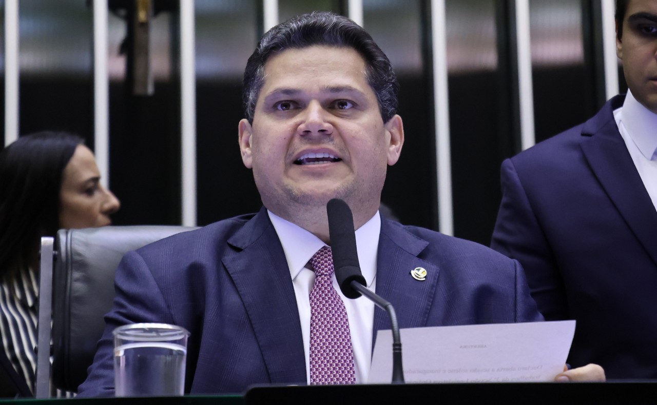 Presidente do Congresso, senador Davi Alcolumbre, defende emendas parlamentares