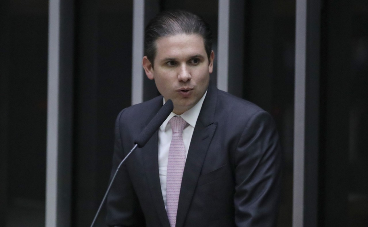 Líder do Republicanos, Hugo Motta (PB) angariou o apoio de 18 partidos na Câmara dos Deputados — as bancadas representam 495 dos 513 parlamentares