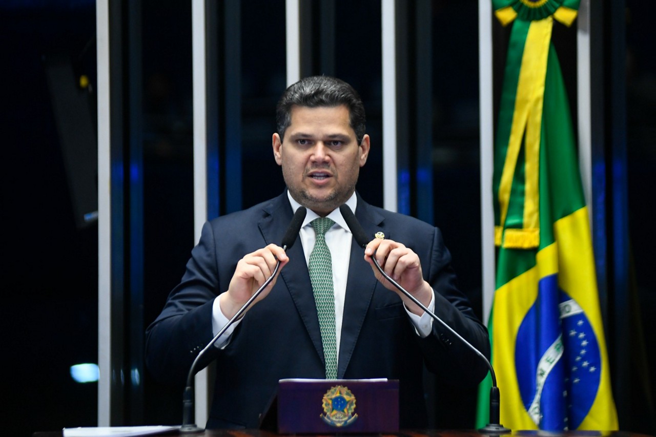Nos quatro anos em que esteve fora da cadeira de presidente do Senado, Davi Alcolumbre manteve forte influência política