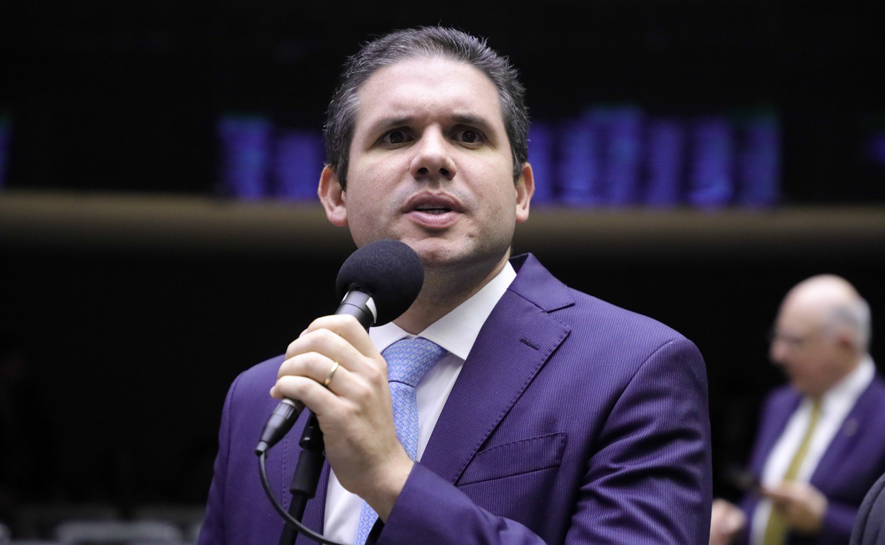A candidatura de Hugo Motta foi encabeçada pelo vice-presidente Marcos Pereira, que desistiu da disputa na Câmara