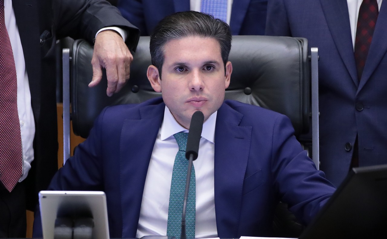 Hugo Motta rechaça votação da anistia 'ampla, geral e irrestrita' e do fim do foro privilegiado
