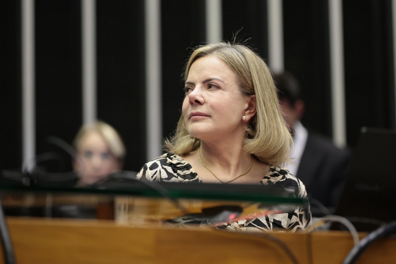Ministra Gleisi Hoffmann minimizou tentativa do PL de obstruir trabalhos na Câmara por PL da anistia