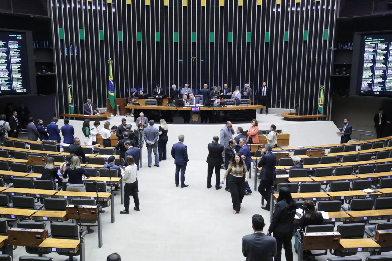 Orçamento elaborado pelo governo prevê R$ 38,5 bilhões para emendas e irá à votação na Comissão Mista de Orçamento (CMO)