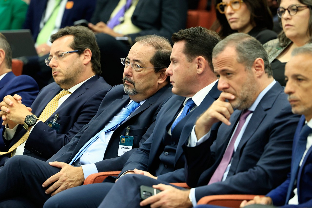Advogados dos réus, incluindo Bolsonaro, reafirmaram inocência de seus clientes
