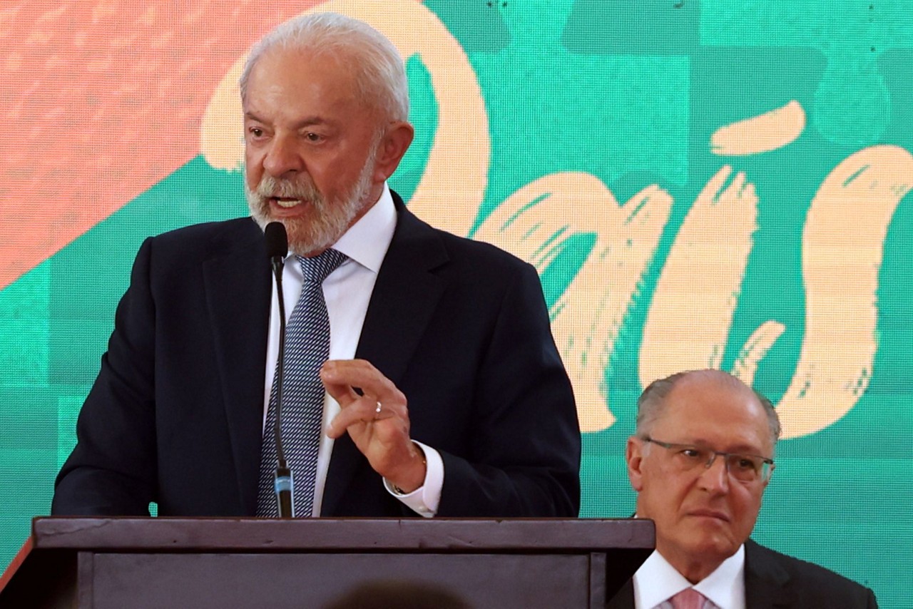 Presidente Lula diz que não vai ligar para Donald Trump para falar de tarifaço