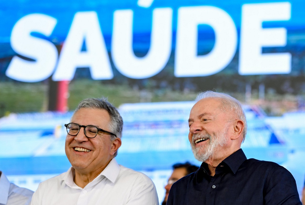 Presidente Lula e ministro da Saúde, Alexandre Padilha, defenderam programa Mais Médicos, depois de sanções dos EUA