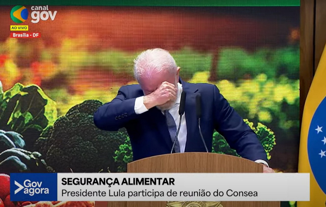 Presidente Lula chora ao relembrar momentos em que passou fome