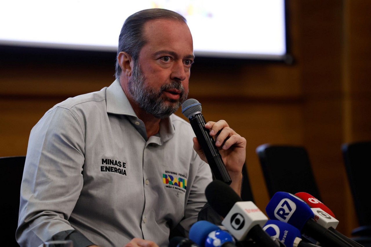 Ministro de Minas e Energia, Alexandre Silveira, cobrou plano de contingência da Aneel sobre situação em SP e criticou o prefeito Ricardo Nunes