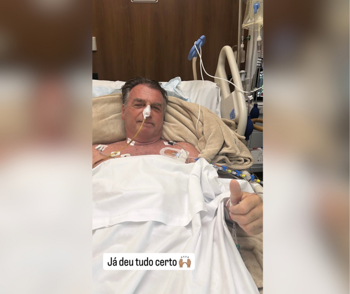 Ex-presidente Jair Bolsonaro tem movimentação intensa no seu leito de UTI, onde está internado há 15 dias, após cirurgia para desobstrução intestinal