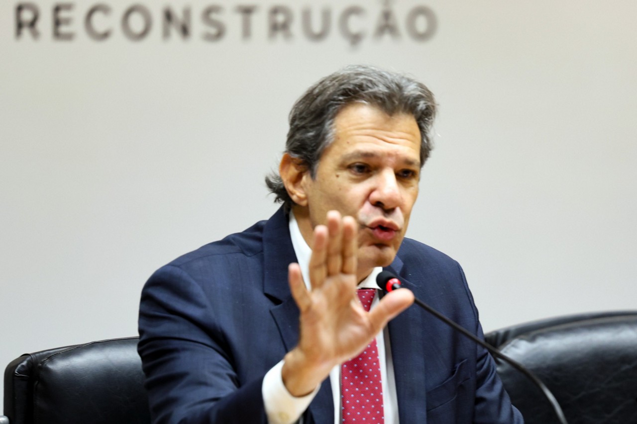 Governo revogou parcialmente o aumento de alíquotas do IOF horas após publicação de decreto