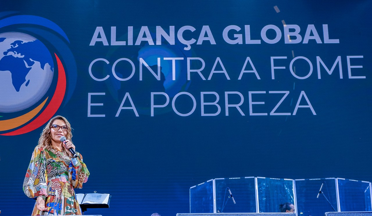Primeira-dama Janja da Silva organizou festival paralelo ao G20 com a participação de artistas como Zeca Pagodinho e Diogo Nogueira