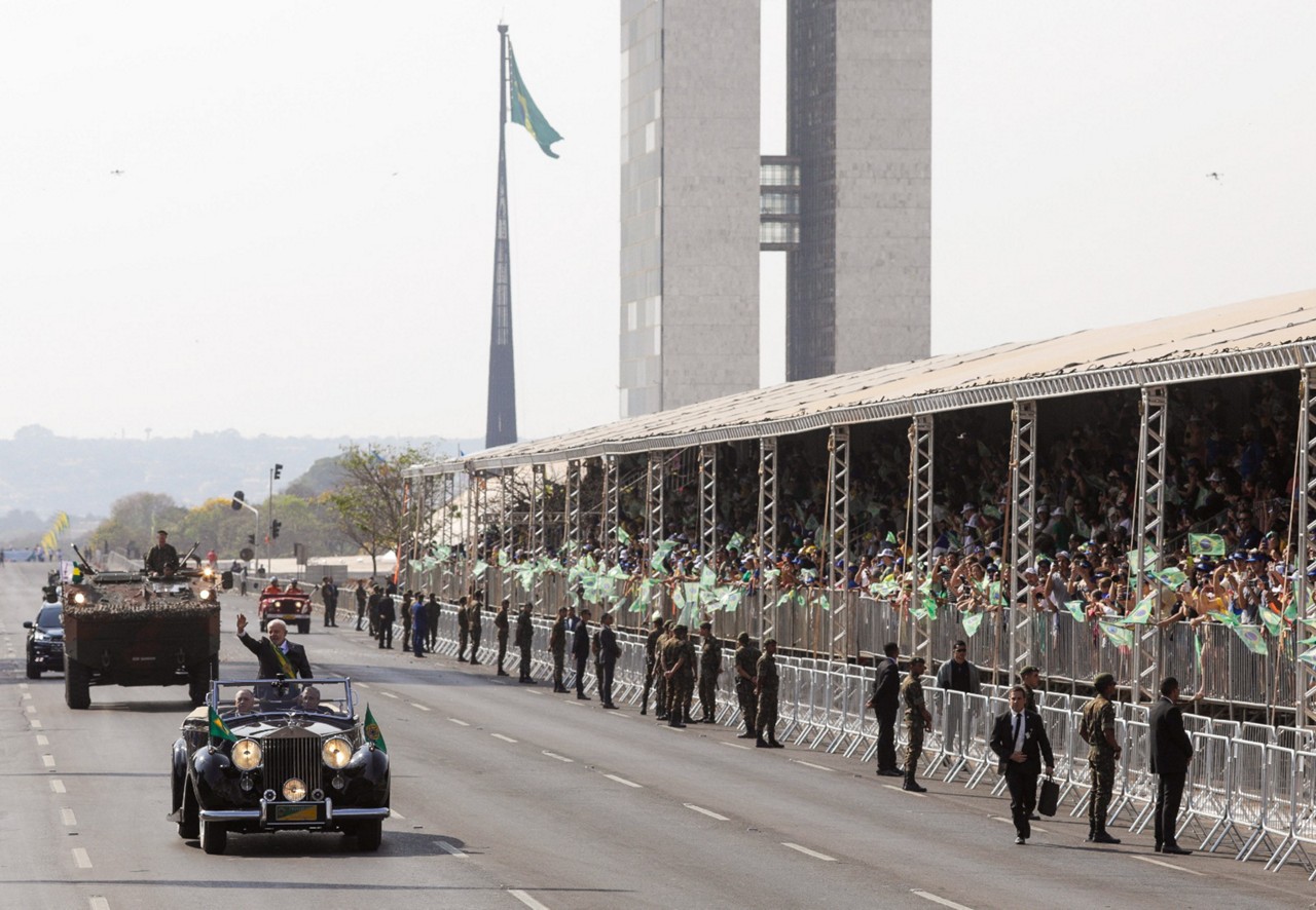 O desfile de 7 de Setembro é um chamado à ação