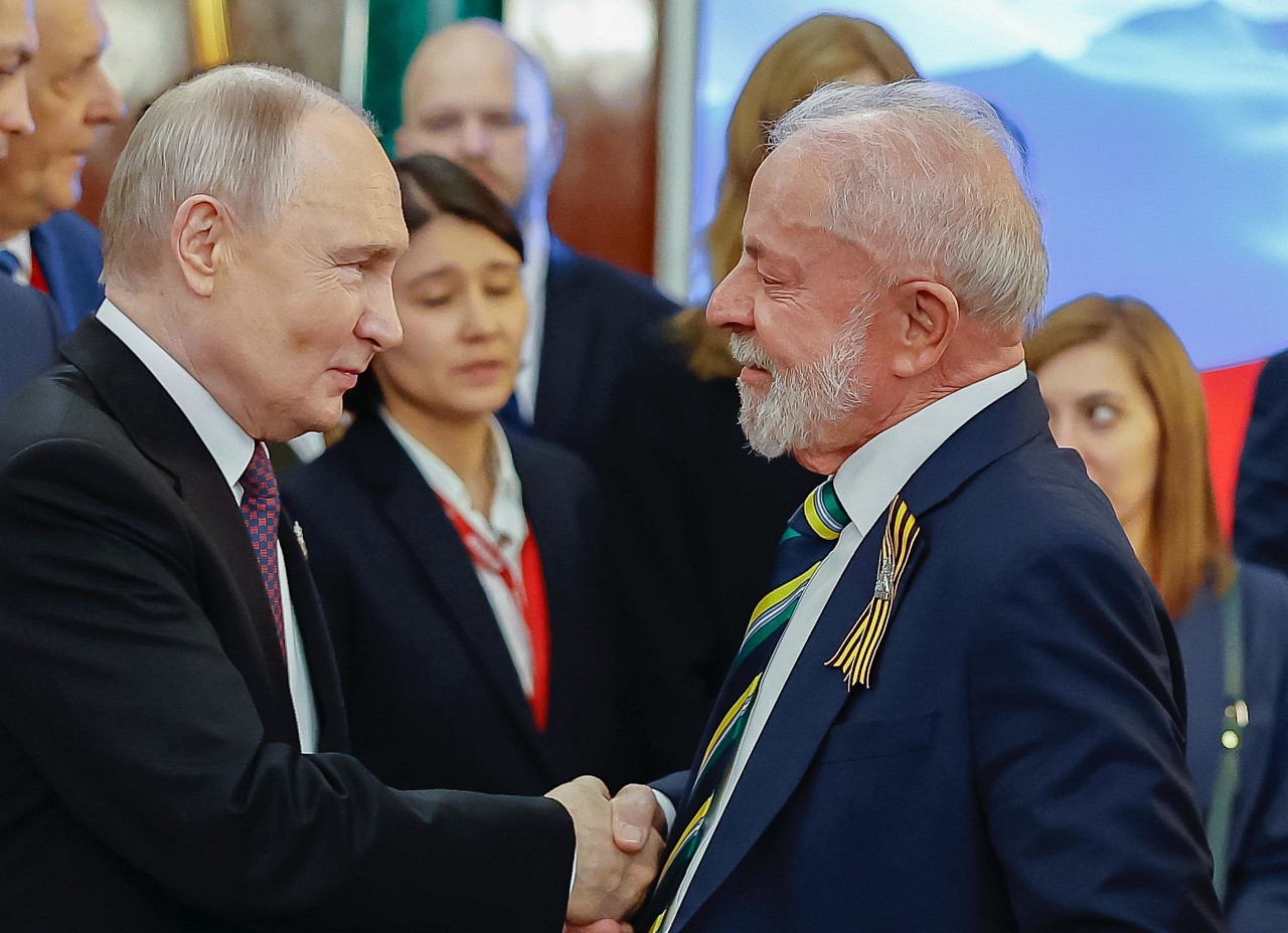 Em reunião com Putin, Lula fez críticas a Donald Trump