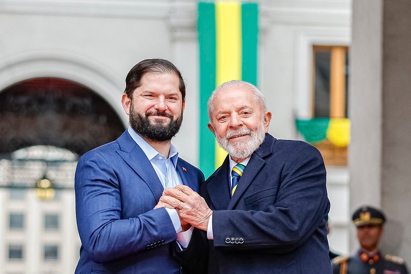 Junto ao presidente chileno, Gabiel Boric, Lula assinou um memorando de entendimento sobre cooperação entre Brasil e Chile em atividades espaciais para fins pacíficos