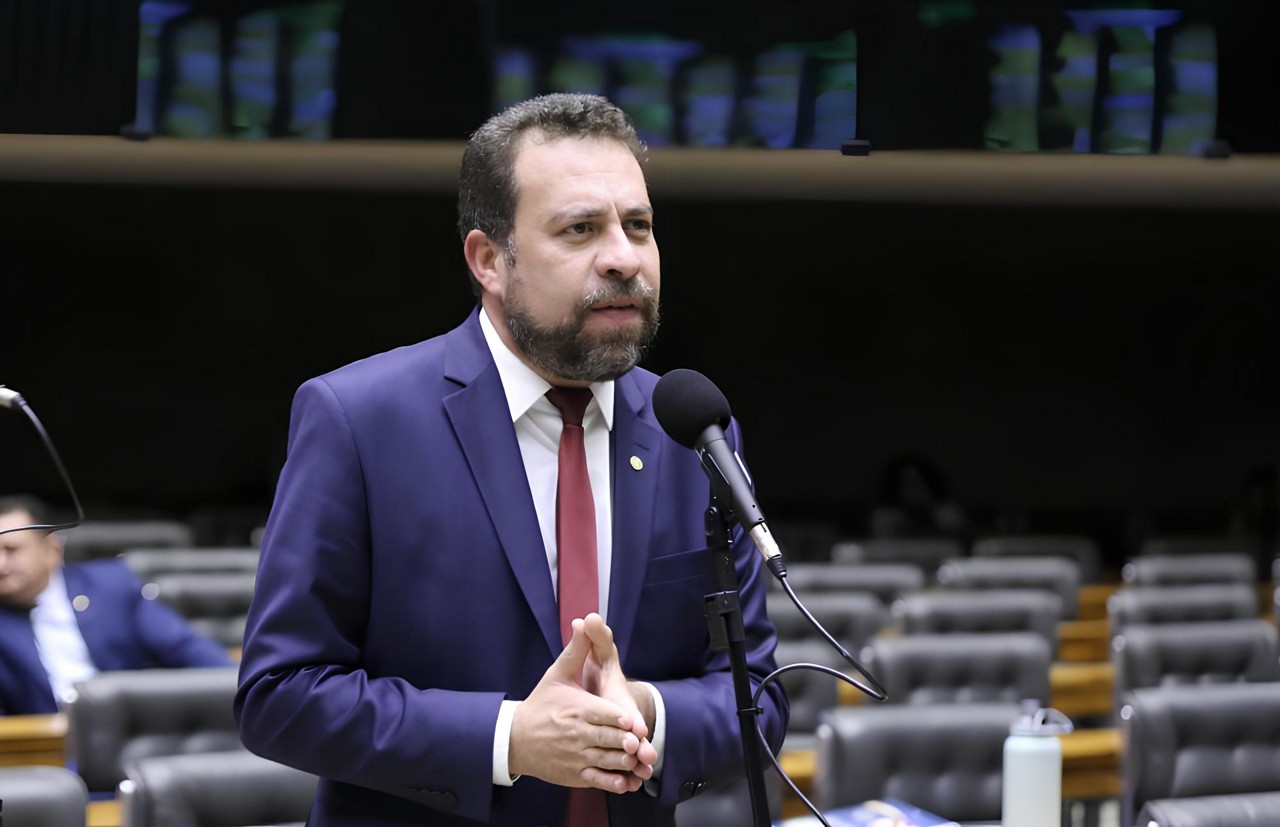 Guilherme Boulos é cotado para assumir nos próximos dias um ministério o governo Lula