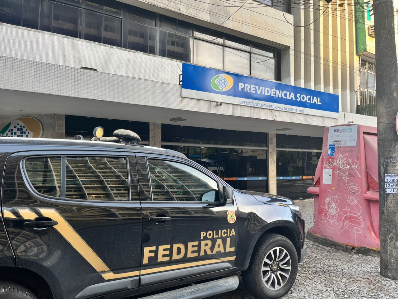 Operação da Polícia Federal sobre desvios no INSS