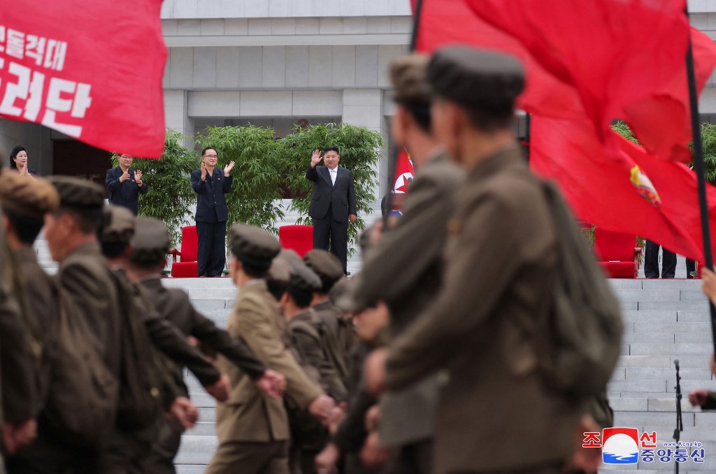 Kim Jong-un  em evento em Pyongyang, capital da Coreia do Norte: país vai reabrir as portas ao turismo estrangeiro em dezembro, segundo agências especializadas