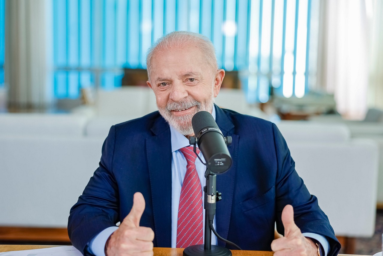 Lula sofreu queda no banheiro e levou 5 pontos na parte posterior da cabeça