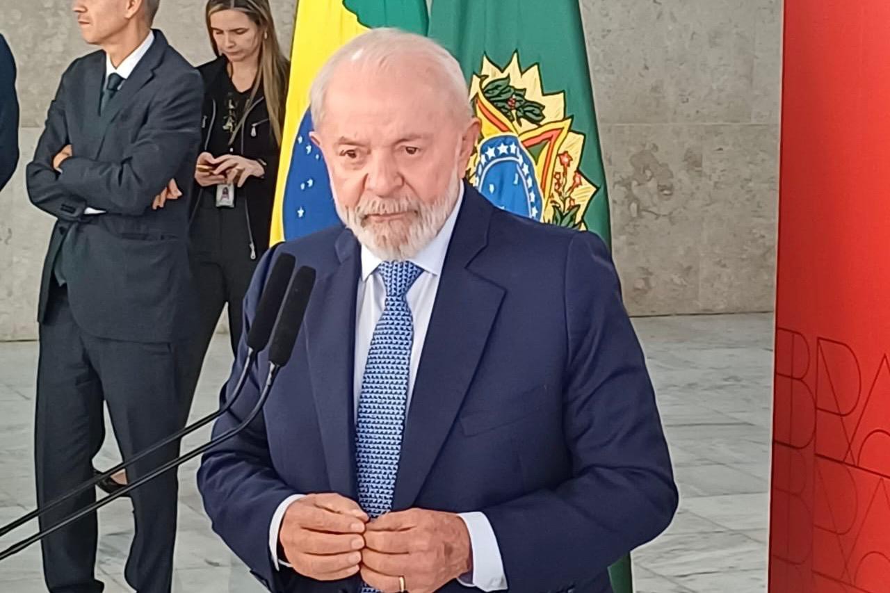 Lula concedeu entrevista à imprensa no Palácio do Planalto e falou sobre alta nos preços de combustíveis e alimentos.