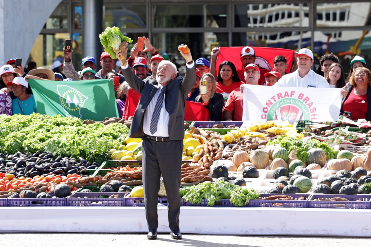 A alta no preço dos alimentos virou uma preocupação para o governo Lula